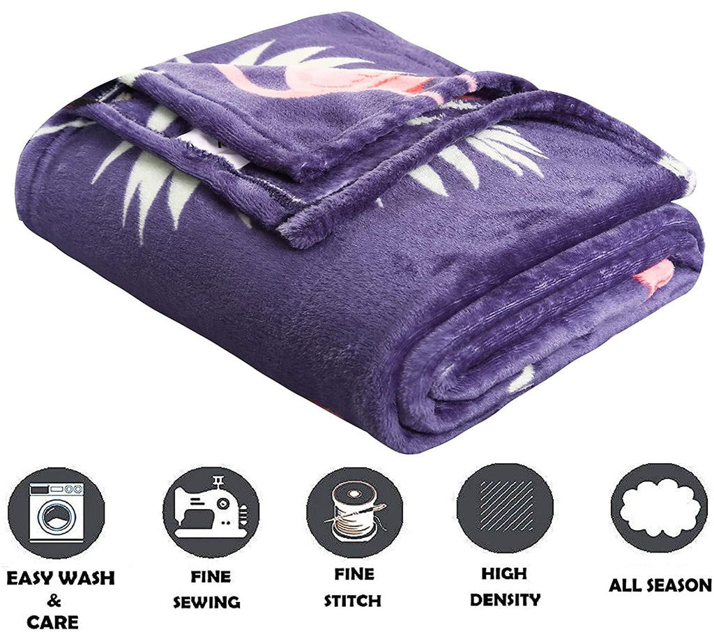 Elegant Comfort Luxury Velvet Super Soft Christmas Prints Fleece Blanket-Holiday Theme Home Décor Fuzzy Warm and Cozy Throws for Winter Bedding, Couch and Gift, 50 x 60 inch, Burgundy Reindeer